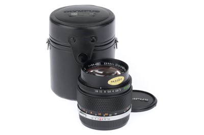 Lot 325 - An Olympus Zuiko f/2 85mm Auto-T Lens