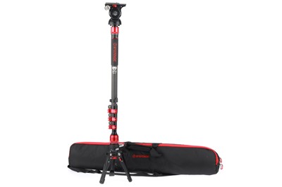 Lot 488 - An ifootage Cobra 3 C180F-P Carbon Fibre Monopod