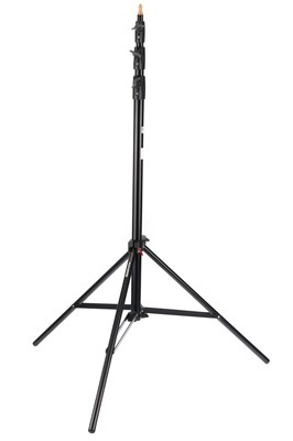 Lot 489 - A Manfrotto 1004BAC Heavy Duty Air Cushioned Lighting Stand