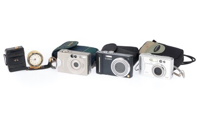 Lot 59 - A Selection of Compact Digicams