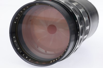 Lot 146 - A Zenith 80 Medium Format Camera Outfit