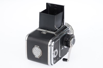 Lot 146 - A Zenith 80 Medium Format Camera Outfit
