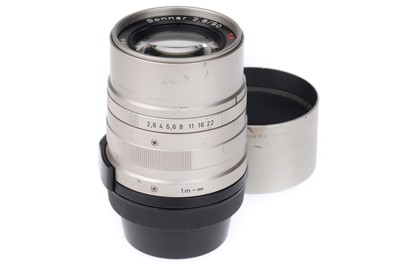 Lot 294 - A Carl Zeiss Sonnar f/2.8 90mm Lens