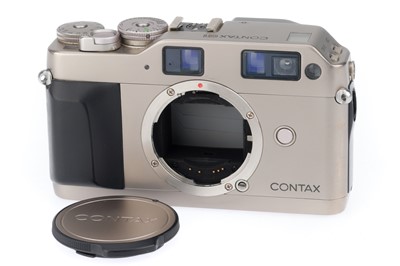 Lot 213 - A Contax G1 35mm Camera Body