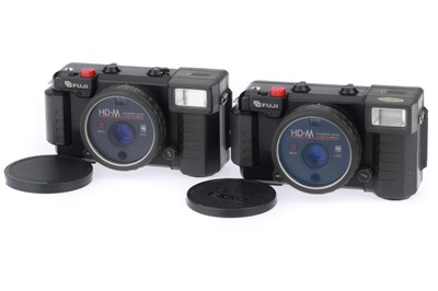 Lot 207 - A Pair of Fuji HD-M Water Resistant Cameras
