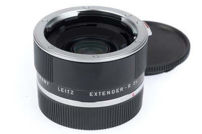 Lot 73 - A Leitz Wetzlar Extender-R 2X