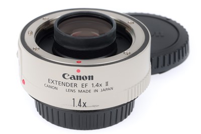 Lot 469 - A Canon EF Extender 1.4X II