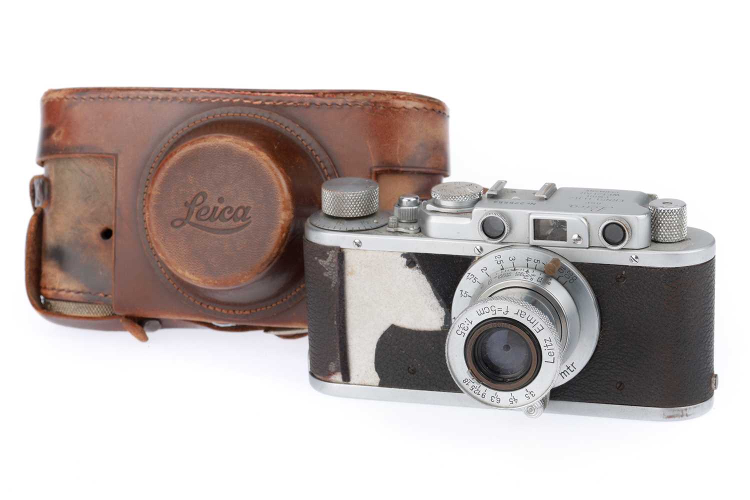 Lot 3 - A Leica II 35mm Rangefinder Camera
