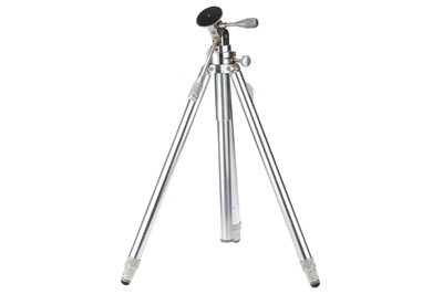 Lot 586 - A Tilta Pan and Tilt Tripod