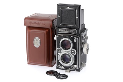 Lot 319 - A Rolleiflex Automat MX-EVS Medium format TLR Camera