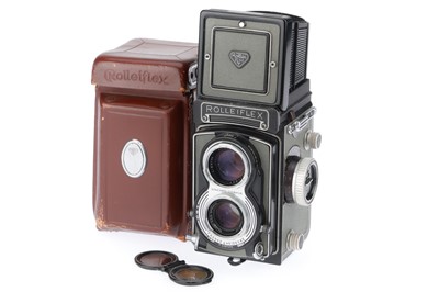Lot 323 - A Rolleiflex T Medium format TLR Camera