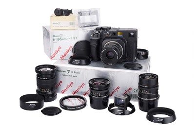 Lot 328 - A Mamiya 7 II Medium Format Rangefinder Camera
