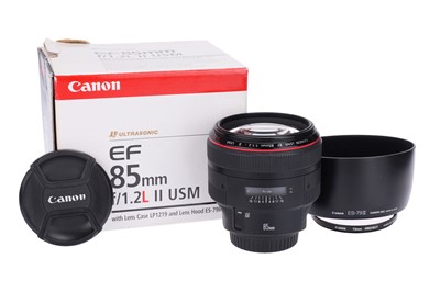 Lot 171 - A Canon EF L II f/1.2 85mm Lens