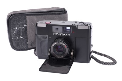 Lot 207 - A Contax T Rangeifnder Camera