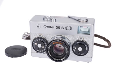 Lot 262 - A Rollei 35 S Anniversary Limited Edition Compact 35mm Camera