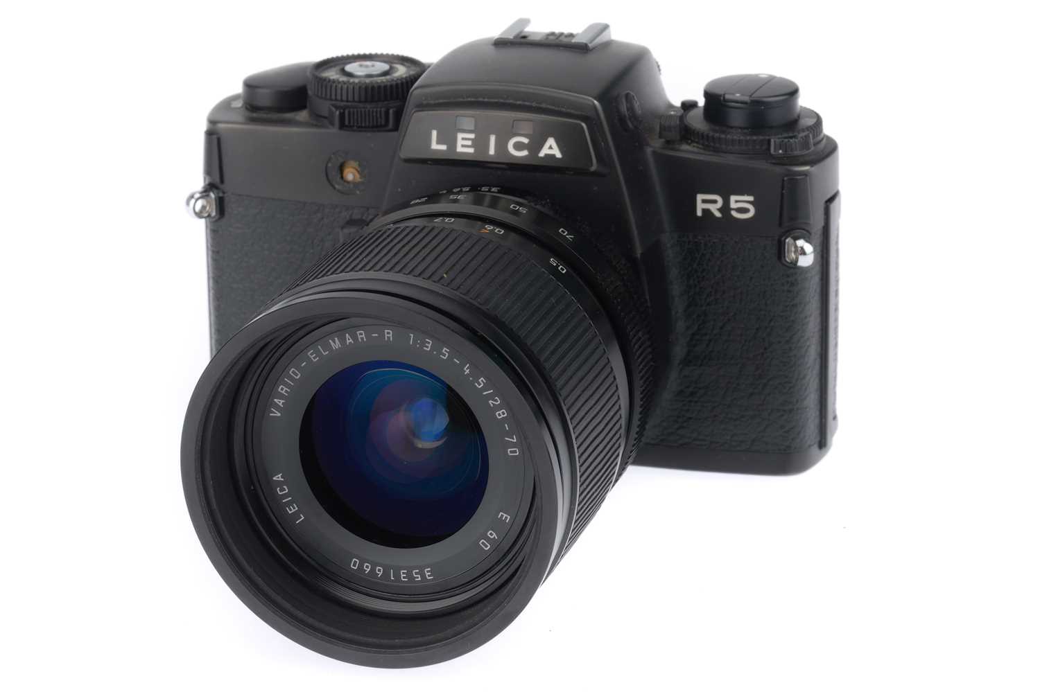 Lot 40 - A Leica R5 35mm SLR Camera