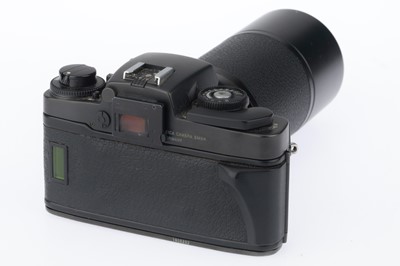 Lot 41 - A Leica R5 35mm SLR Camera