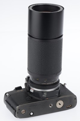 Lot 41 - A Leica R5 35mm SLR Camera