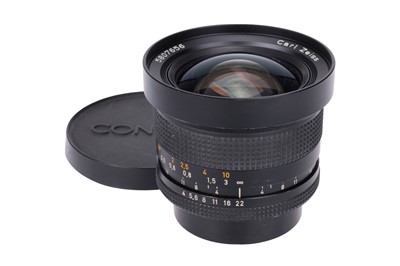 Lot 218 - A Carl Zeiss Distagon T* f/4 18mm Lens