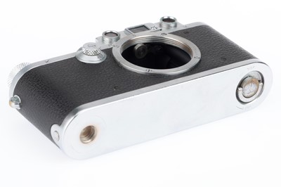 Lot 4 - A Leica IIIa 35mm Rangefinder Body