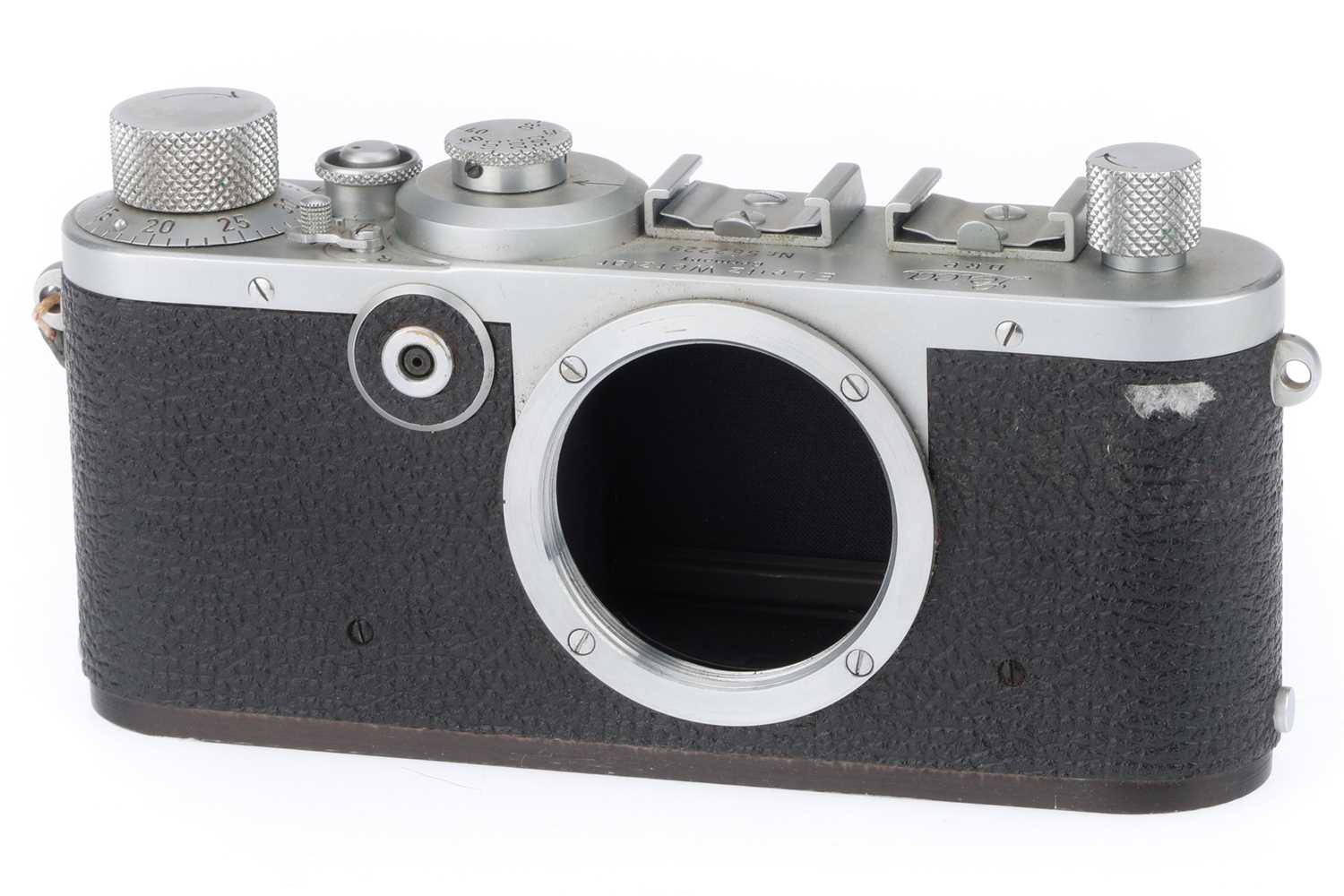 Lot 7 - A Leica Ic 35mm Camera Body