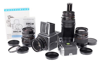 Lot 285 - A Hasselblad 500CM Medium Format Camera Outfit