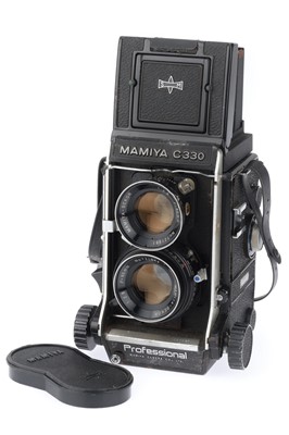 Lot 314 - A Mamiya C330 Medium Format TLR Camera