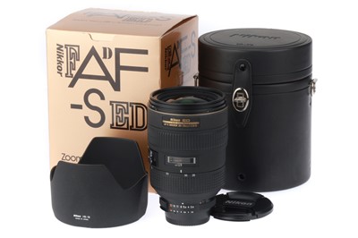 Lot 520 - A Nikon ED AF-S Nikkor f/2.8D 28-70 Lens