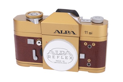 Lot 189 - A Pignons Alpa 11si Gold Camera Body