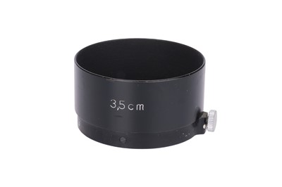 Lot 67 - A Leitz FLQOO Lens Hood