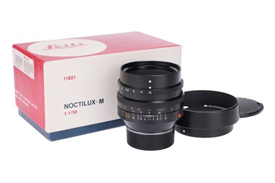 Lot 43 - A Leitz Nocrilux-M f/1 50mm Lens