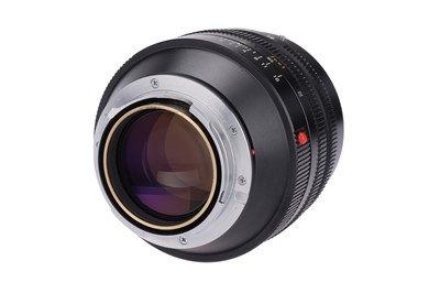 Lot 43 - A Leitz Noctilux-M f/1 50mm Lens