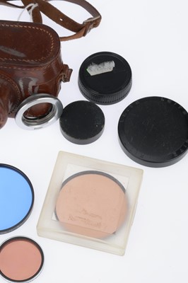 Lot 46 - A Selection of Leica Accessories