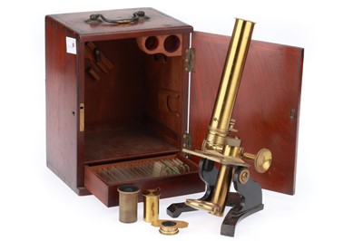 Lot 364 - Society of the Arts Microscope