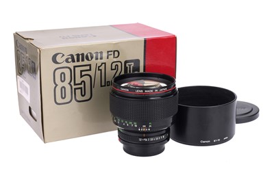 Lot 178 - A Canon FD L f/1.2 85mm Lens