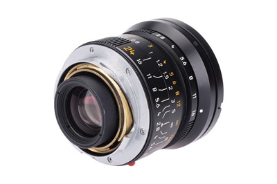 Lot 38 - A Leitz Elmarit-M ASPH. f/2.8 24mm Lens