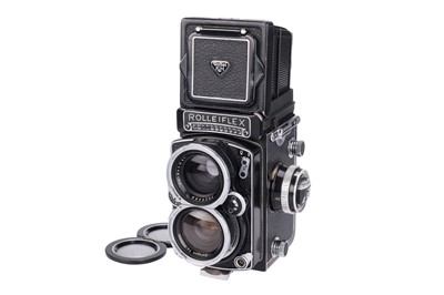 Lot 339 - A Rollei Wide-Angle Rolleiflex TLR Medium Format Camera