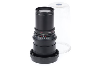 Lot 264 - A Hasselblad Carl Zeiss Sonnar f/5.6 250mm lens