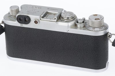 Lot 10 - A Leica IIIf Rangefinder Camera