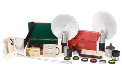 Lot 50 - A Selection of Leica Accessories