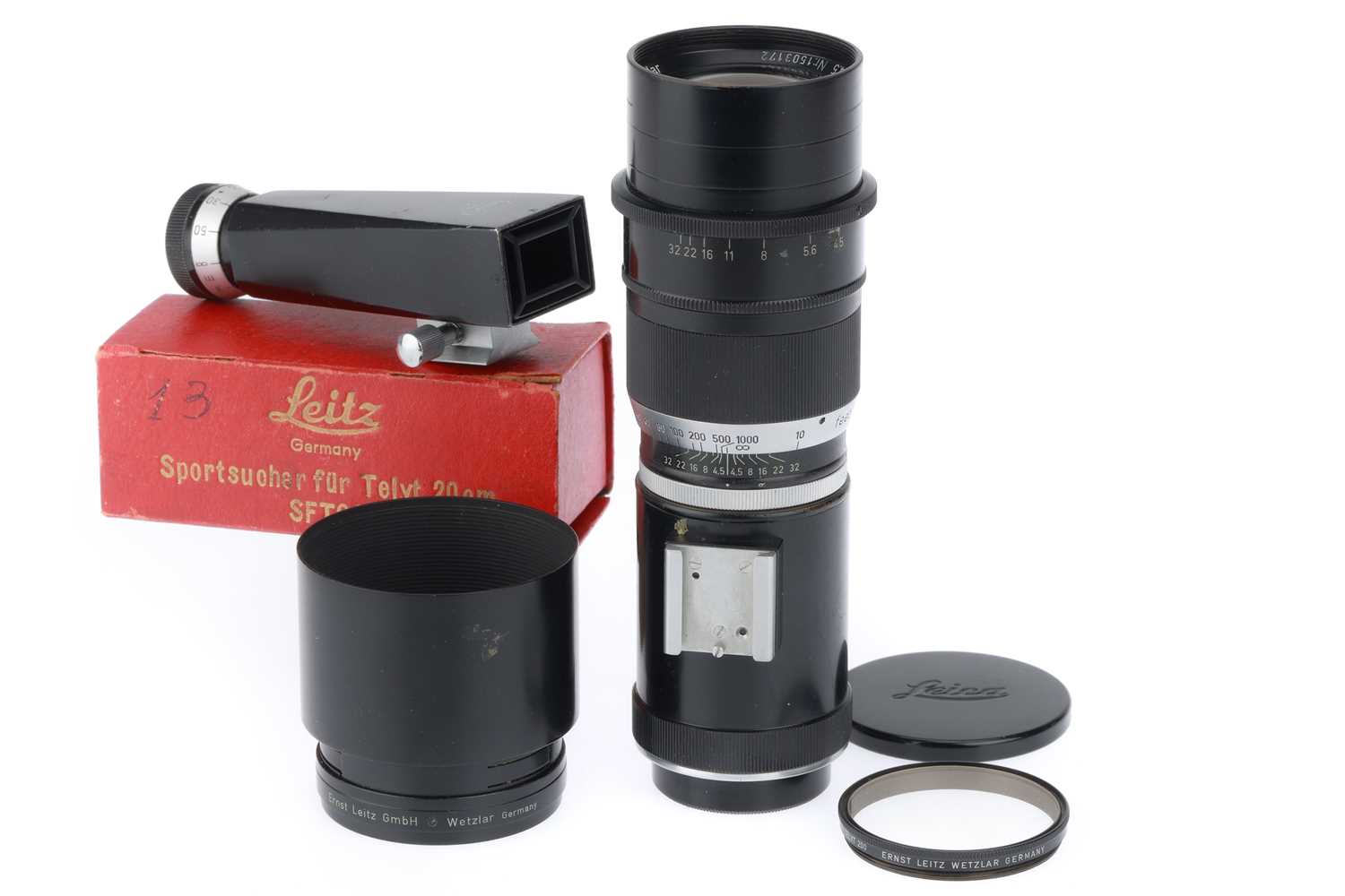 Lot 17 - A Leitz Wetzlar Telyt f/4.5 20cm Lens and Finder