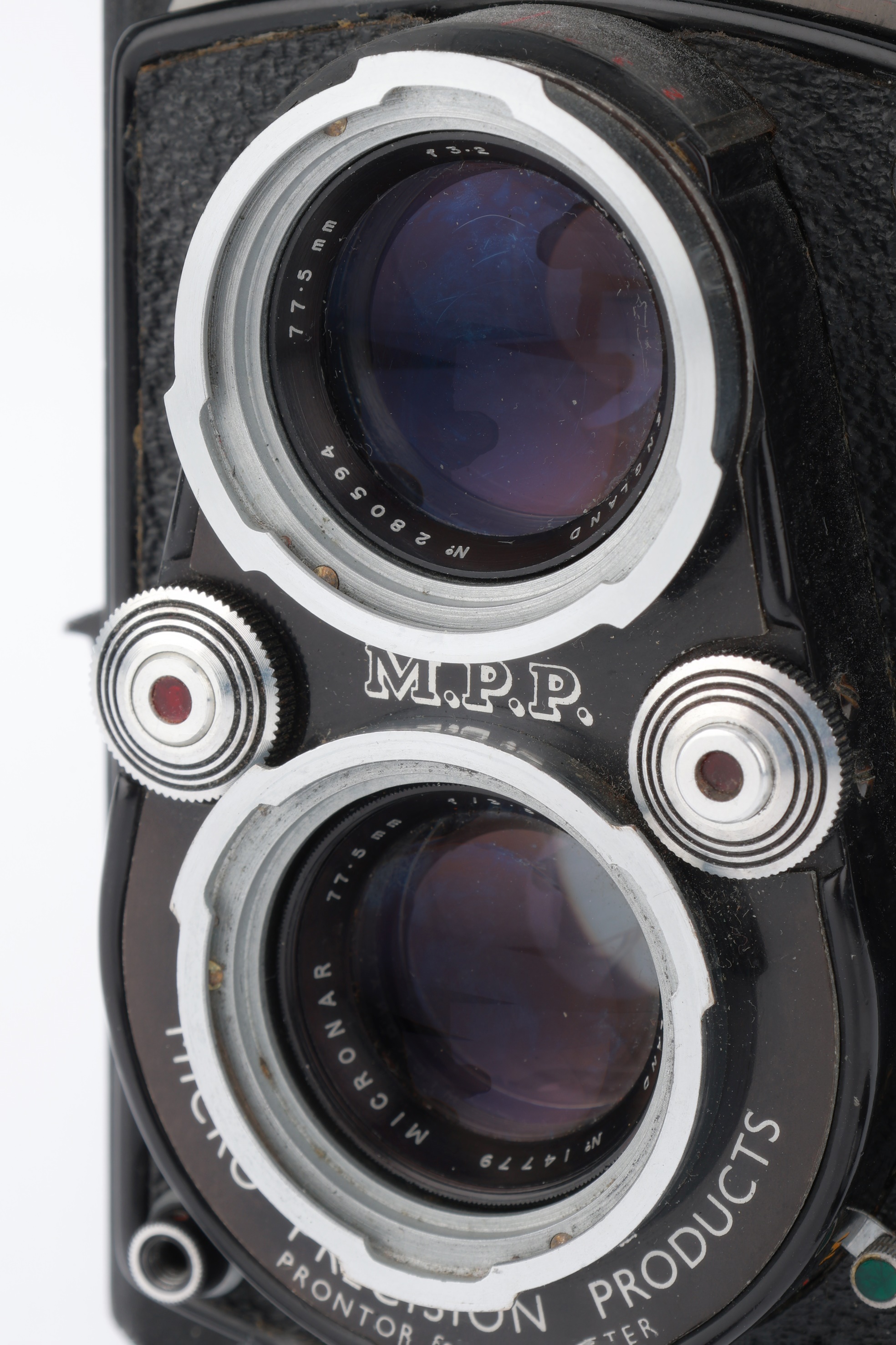Microflex Camera Mpp Lot 302 - A MPP Microflex Medium Format TLR Camera,