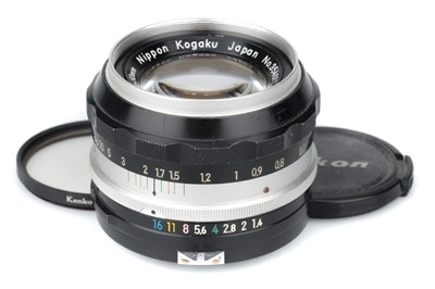 Lot 295 - A Nikon Nikkor-S Auto f/1.4 50mm Ai Lens