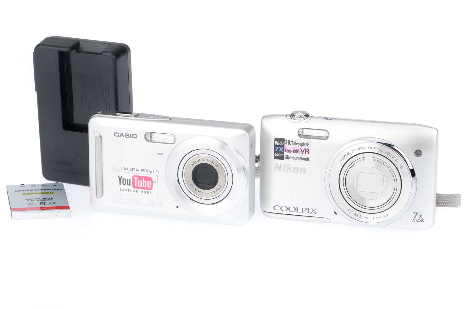 Lot 223 - A Pair of Digital Compact Cameras