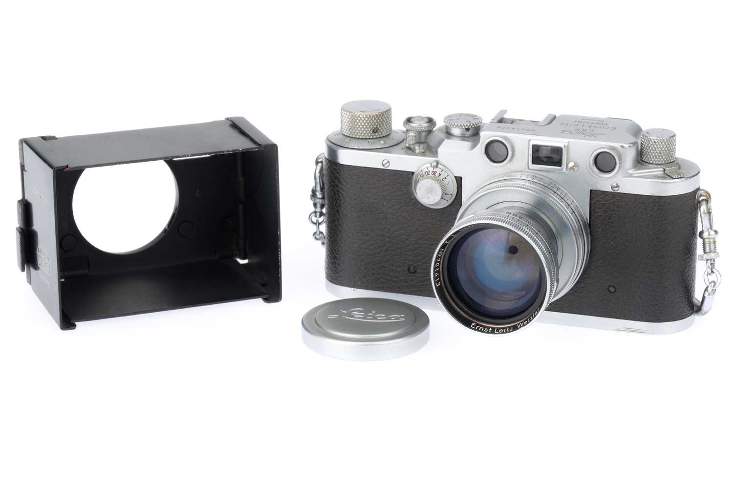 Lot 2 - A Leica IIIc Rangefinder Camera