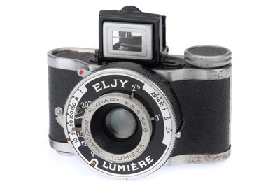 Lot 350 - An Eljy Lumiere Subminiature Camera