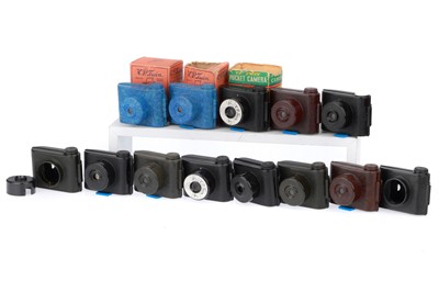 Lot 380 - A Group of VP Twin Bakelite Cameras