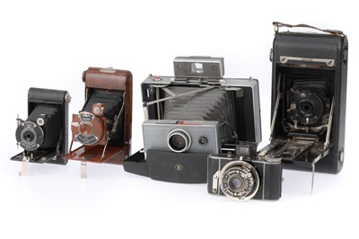 Lot 440 - A Mixed Group of Cameras