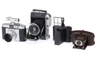Lot 442 - A Mixed Group of Cameras