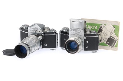 Lot 145 - A Pair of Ihagee Exakta Varex VX Cameras
